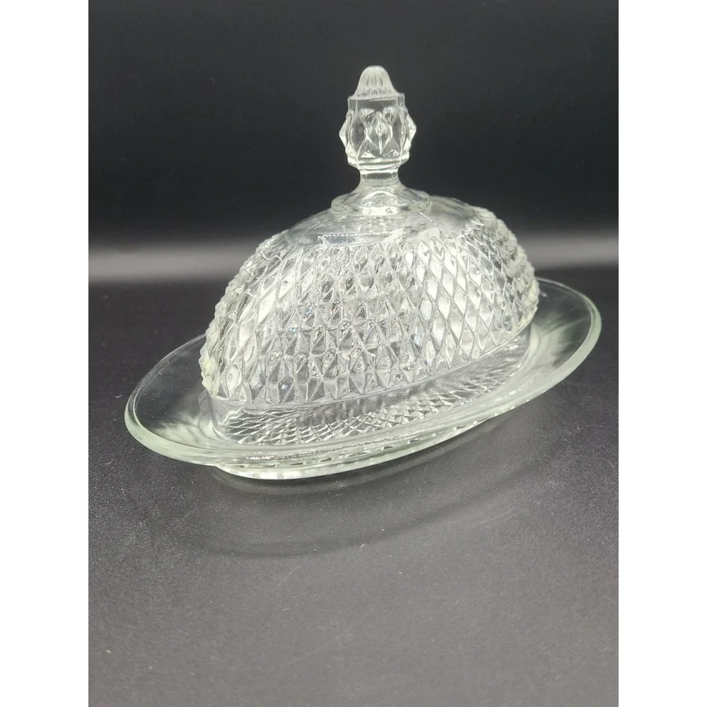 Vintage Indiana Glass‎ Diamond Point Oval Covered Butter Dish Clear Domed Lid